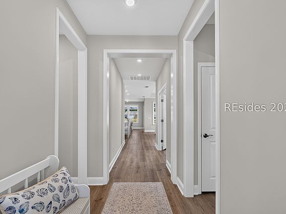 4th image of 478 Wiry Green Leaf Lane
