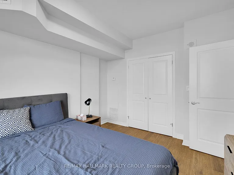 570 Laurier Ave W #1604 — Photo 13