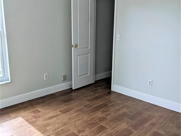 9515 Woodbreeze Blvd — Photo 22