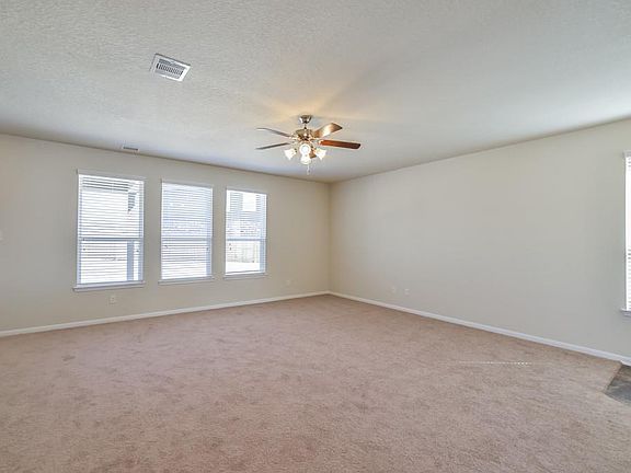 2nd image of 14710 Fir Knoll Way