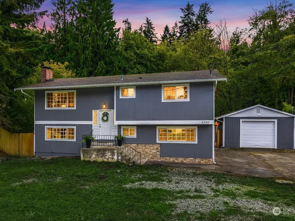 5330 152nd Street SW, Edmonds, WA 98026