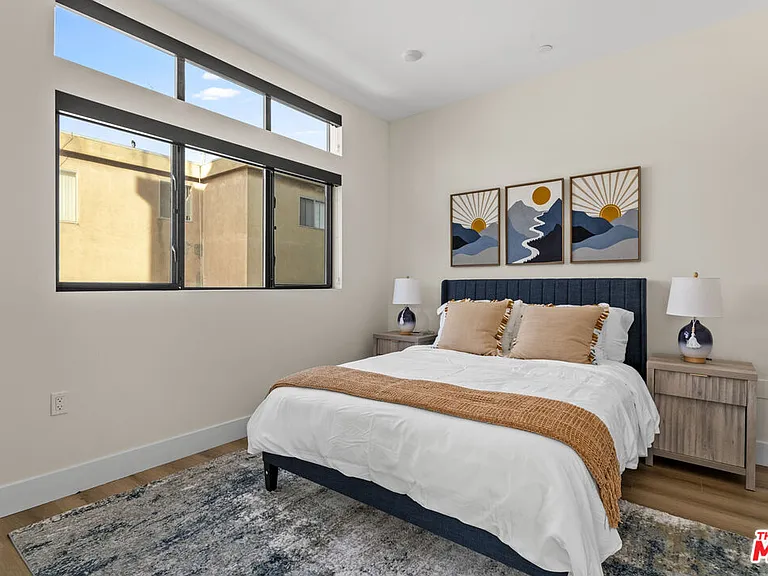 1318 N Vista St — Photo 19