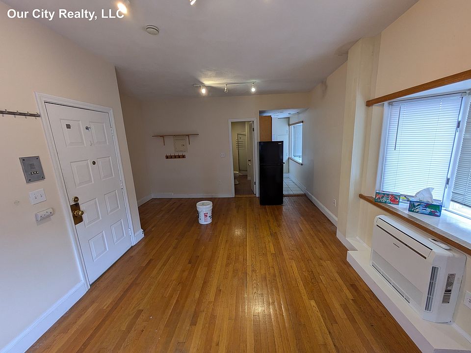 1st image of 12 Mount Auburn St APT 10