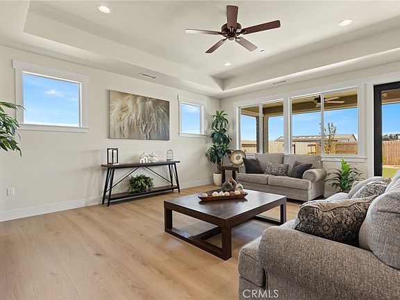 2nd image of 2726 Waterloo Cir