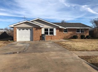 404 SW 74th St, Lawton, OK 73505