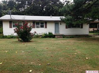 195 Covey Ln, Locust Grove, OK 74352