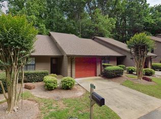 2153 Shea Ln, Seneca, SC 29672