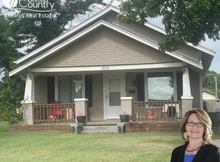 809 3rd St, Alva, OK 73717