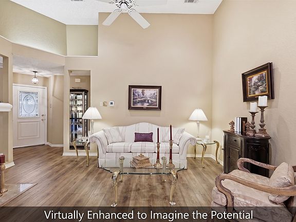 5th image of 18095 Whispering Gables Ln