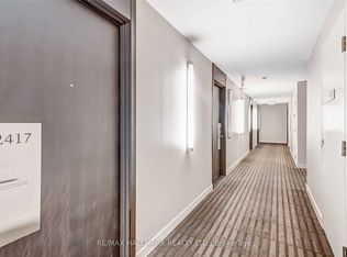 5 Sheppard Ave E #2417, Toronto, ON M2N0G4