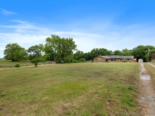 397620 W 1300th Rd, Dewey, OK 74029