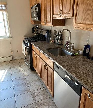 3rd image of 5 Blue Hill Commons Dr Unit A