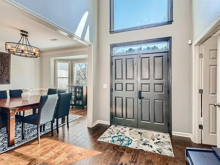 2575 Wild Iris Ln — Photo 4