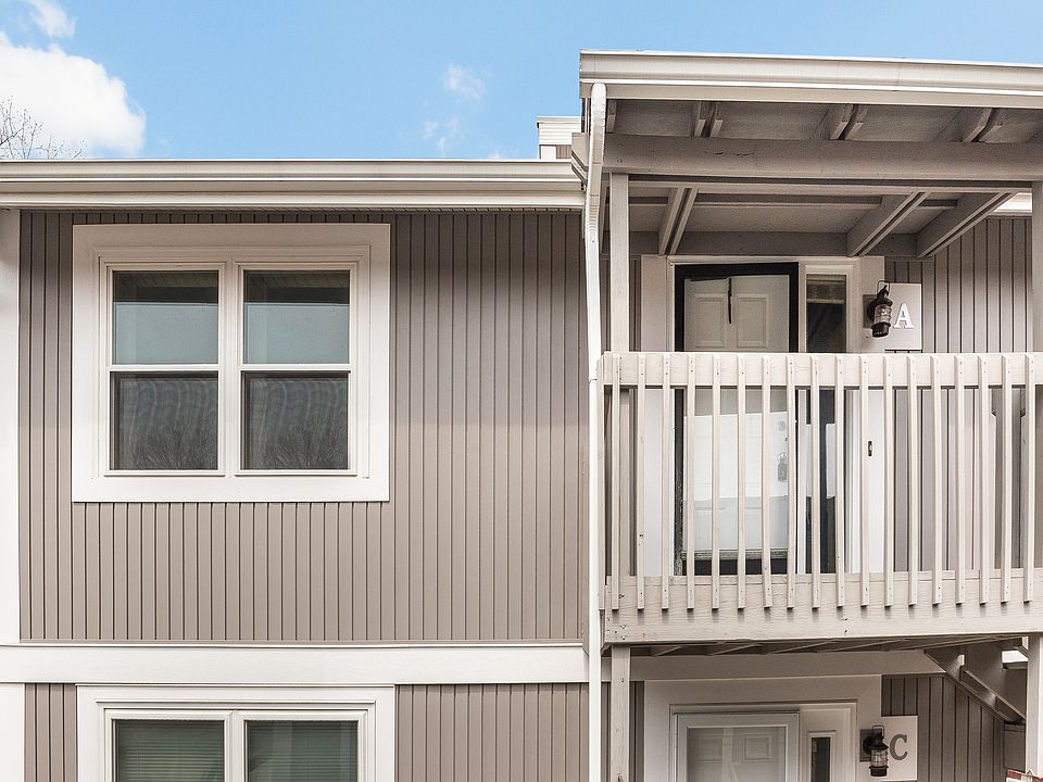 Portage Lakes Condo
