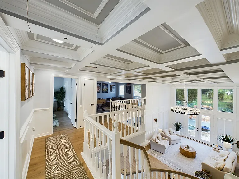 7702 Antoine Dr — Photo 26