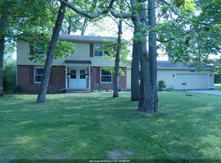 1503 Valley Rd, Appleton, WI 54915