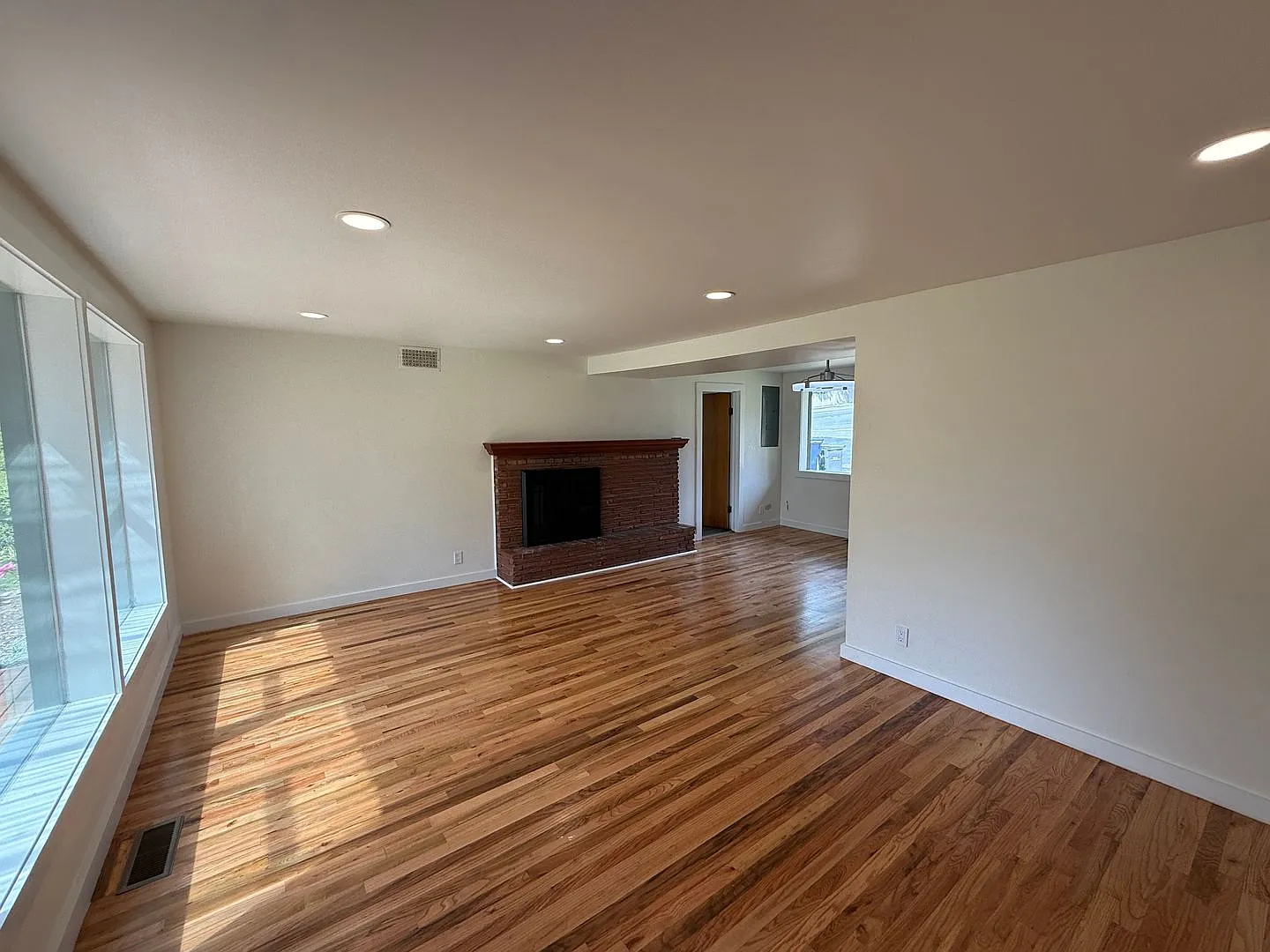 Charming Mukilteo Rambler Near Boeing & Mukilteo Beach — Photo 4