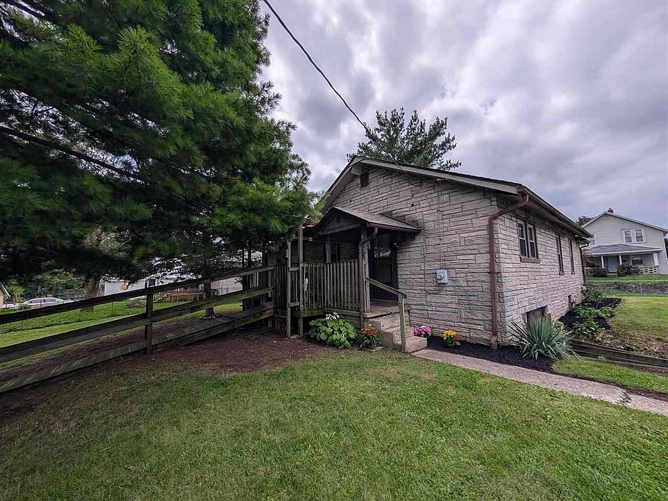 1st image of 1243 Crosshall St