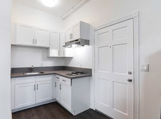 Victorian @ 11th Street, Los Angeles, CA 90006