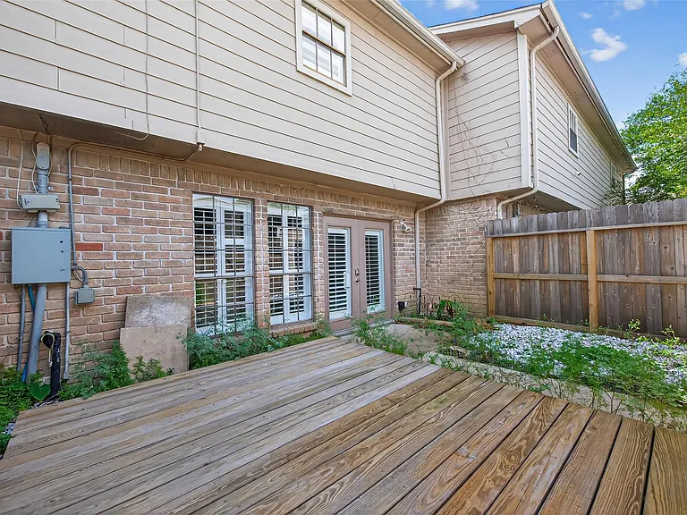 6700 Richardson Rd #305 — Photo 40