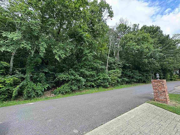 2nd image of Beachview Cir