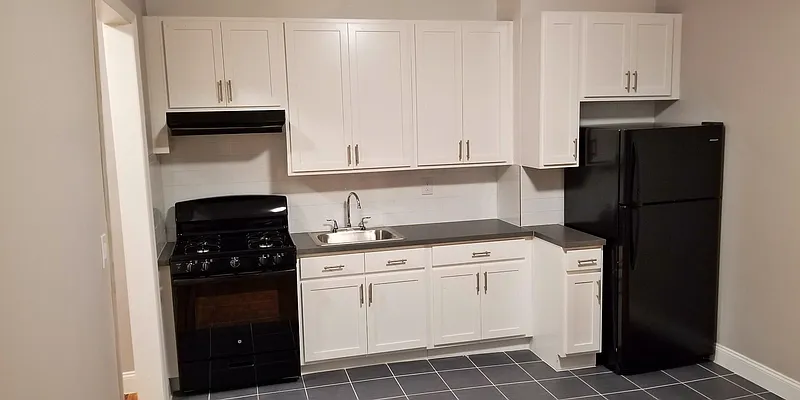 Rented by Premier One Realty LLC | media 8