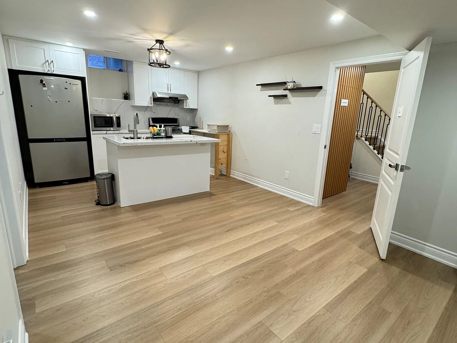 2 bed, $1,580 — Photo 4