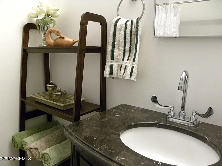 10 Whitecap Way — Photo 11