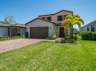 5498 Quiet Lake Pl, Loxahatchee, FL 33470