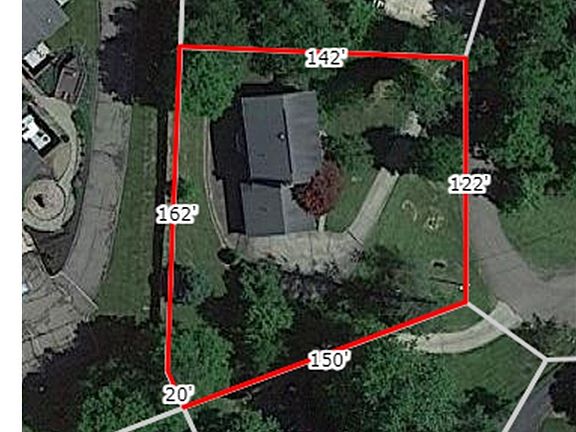 2nd image of 12 Wildwood Rd