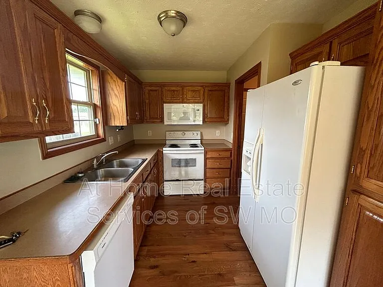 125 Deer Run — Photo 4