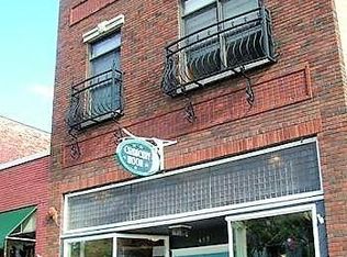 413 Phoenix St, South Haven, MI 49090