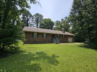 1724 Racetrack Rd, New Bern, NC 28562