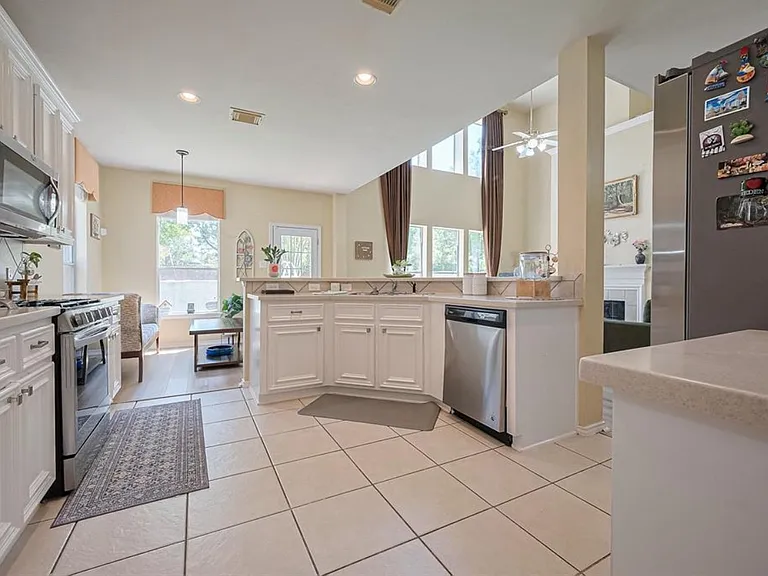 26315 Bending Pines Ln — Photo 17