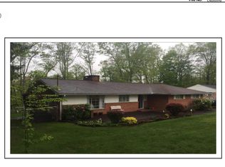 1621 Ridge Rd, Oak Hill, WV 25901