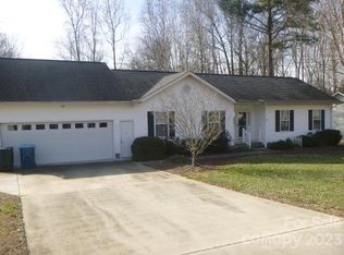 433 Mirror Lake Rd, Salisbury, NC 28146