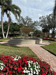 6940 Satinleaf Rd N APT 104, Naples, FL, 34109