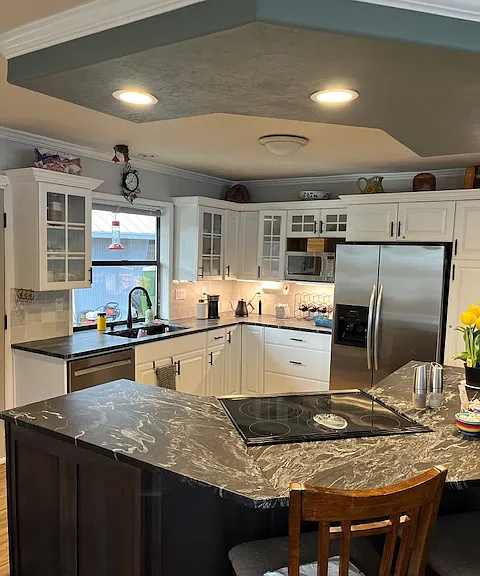 903 S McLoughlin Blvd — Photo 5