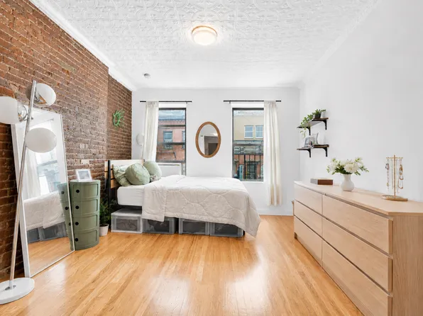 241 Mulberry St APT 23, New York, NY 10012