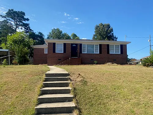 824 53rd St Photo 1