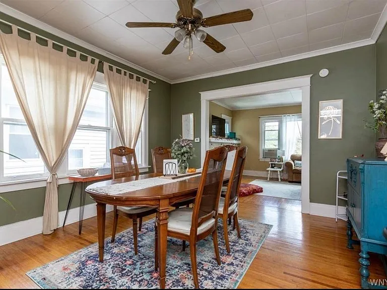 258 N Park Ave #2 — Photo 3