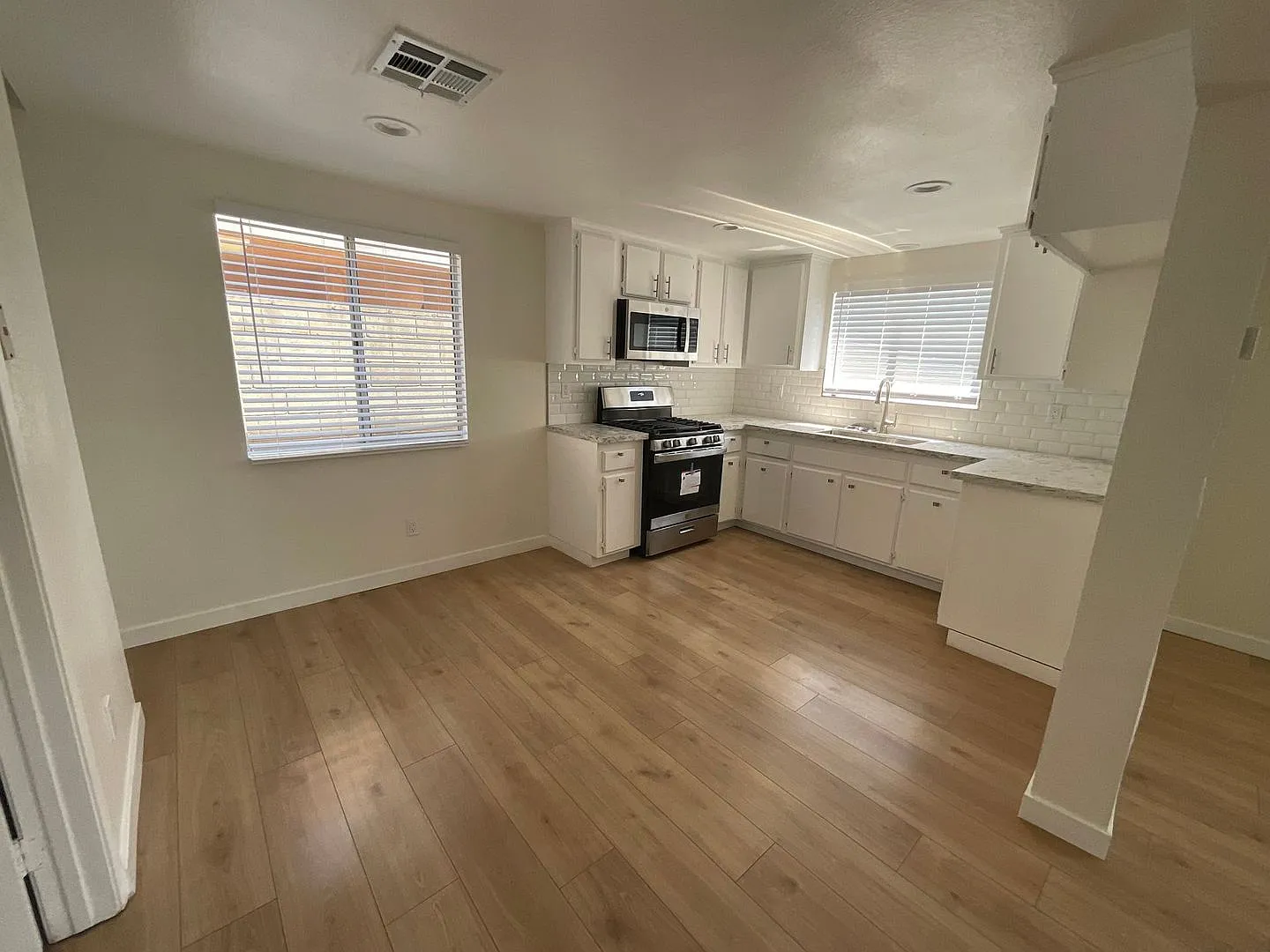 6327 Newlin Ave. — Photo 4