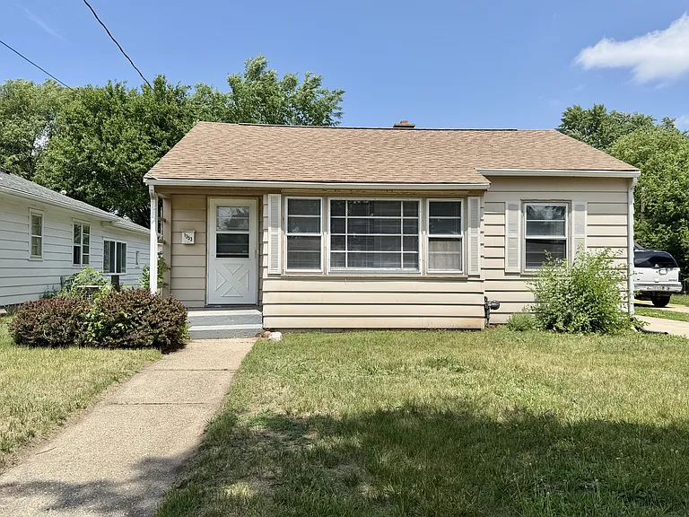 1353 Euclid Ave — Photo 1
