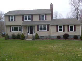5 Fairfield Ct, Danbury, CT 06811