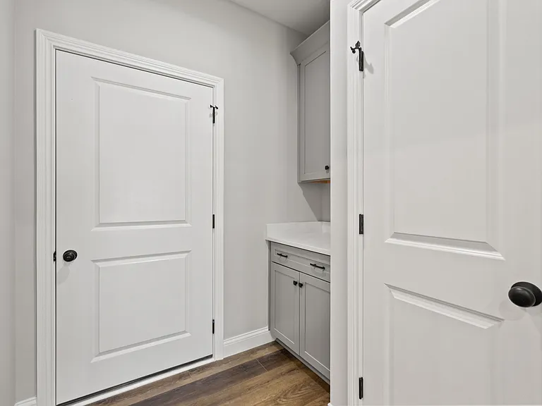 1038 Tamworth Ln — Photo 16