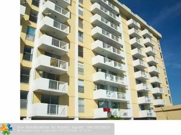 2000 NE 135th St APT 607, North Miami, FL 33165