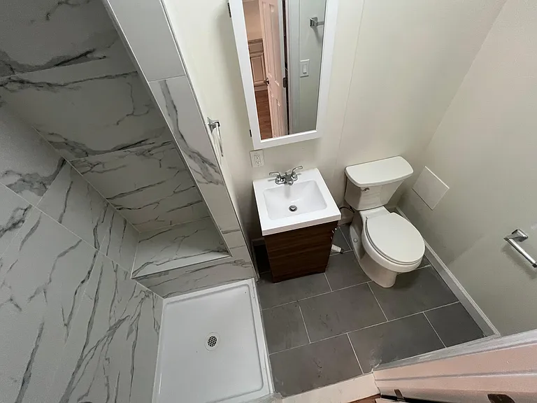 140 71st St #8E — Photo 9