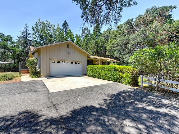 4th image of 2540 Gayle Ln