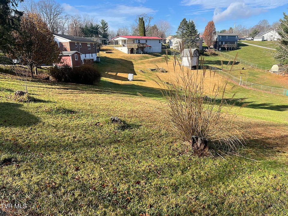 2nd image of Grandview Dr SE