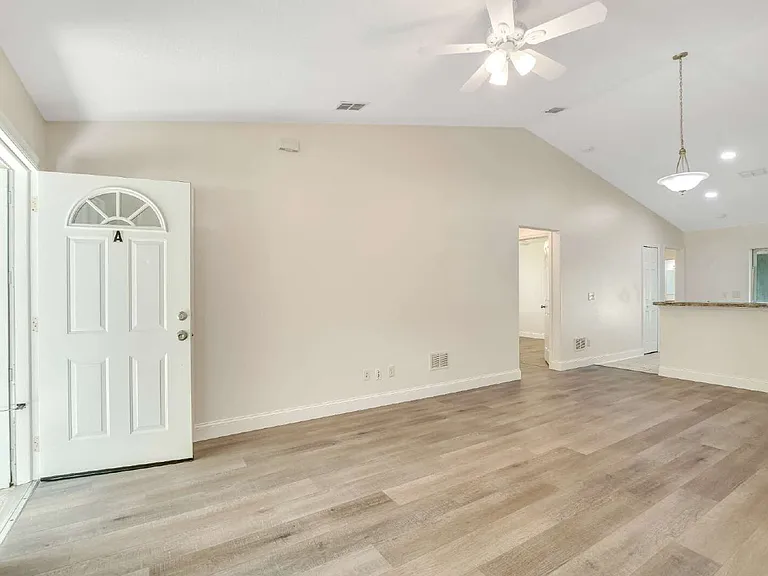 51 Wellwood Ln #A — Photo 22